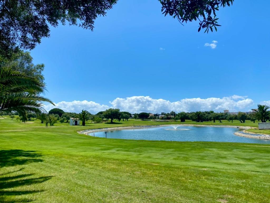 Vista Lago Ville Chiclana de la Frontera Kültér fotó